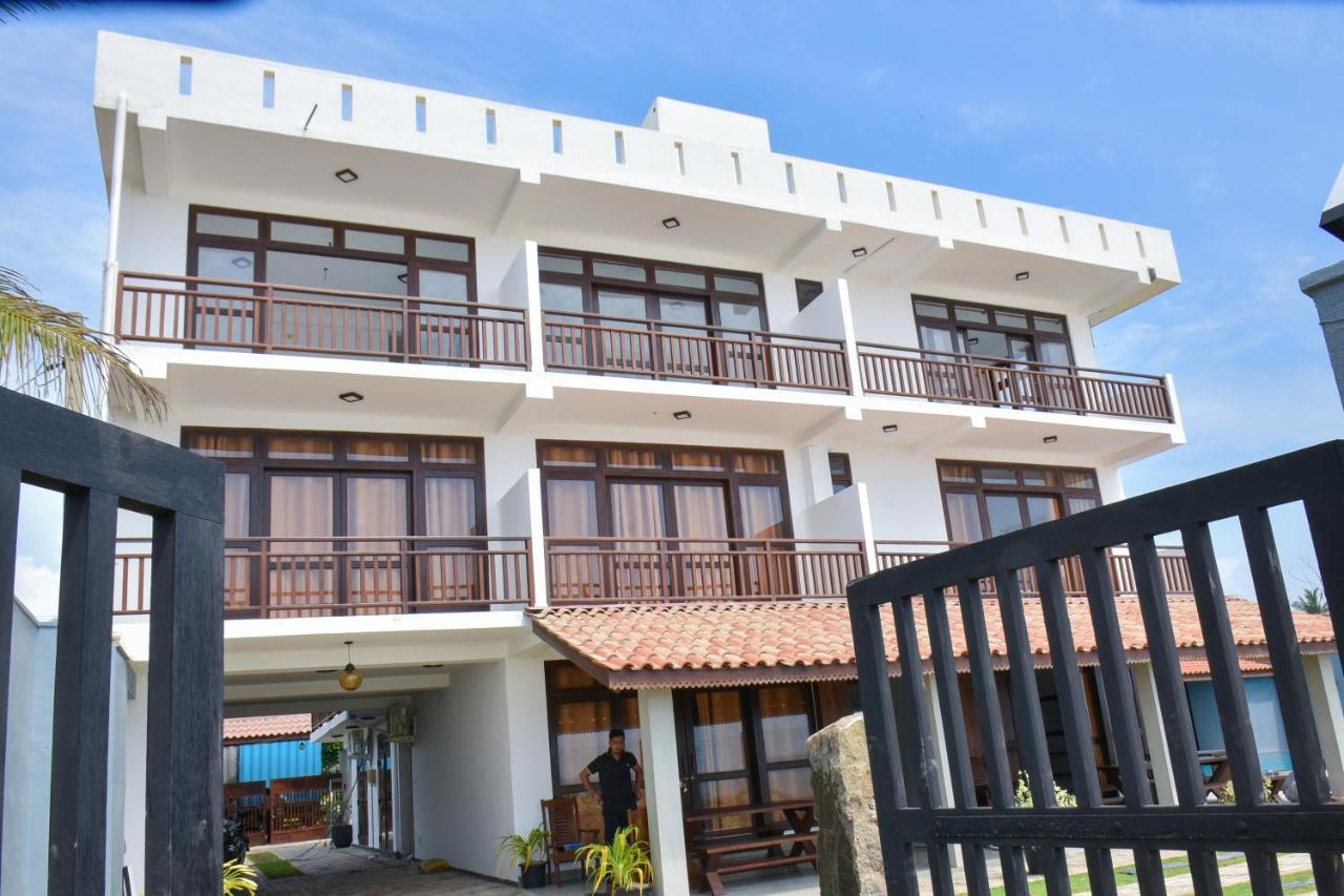 Arrow Beach Resort Bussa Kültér fotó